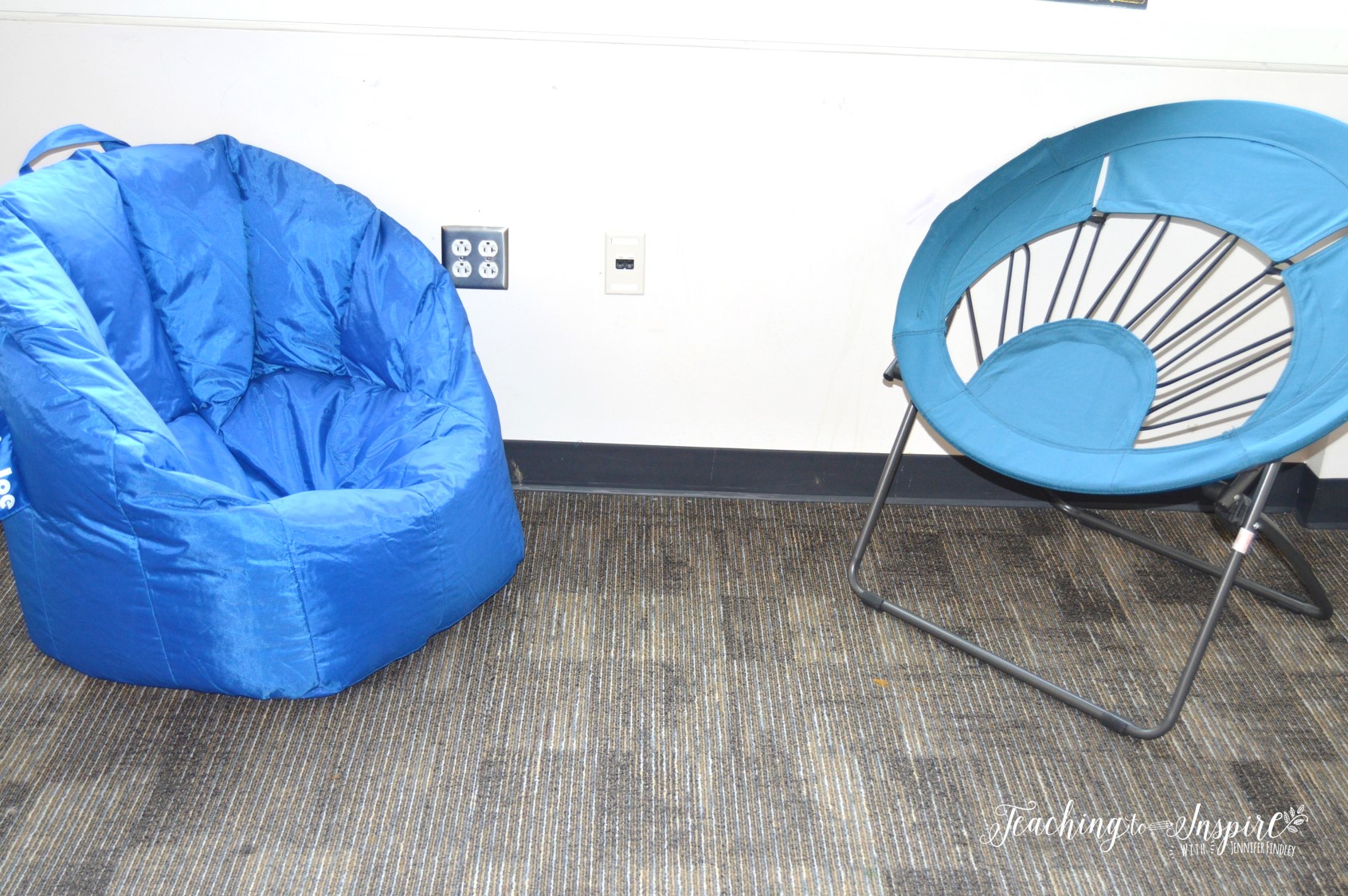 Alternative seating in the classroom can be a huge motivator for student engagement and learning. Read this post to learn how one teacher uses alternative seating in literacy.