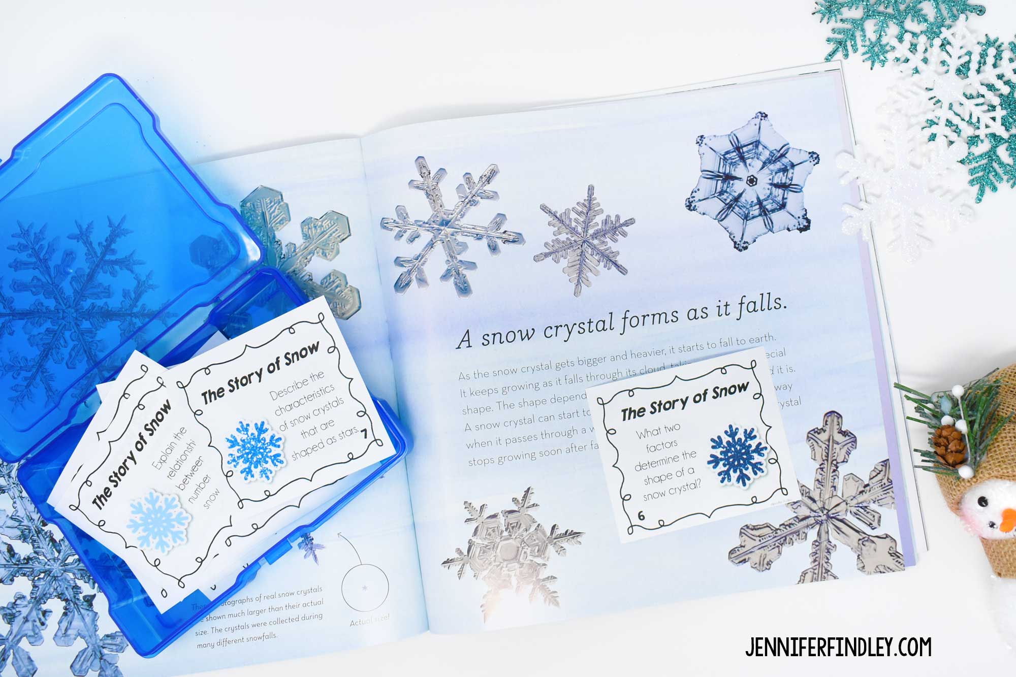 Free digital winter reading activity! Grab FREE digital reading questions to go with The Story of Snow, a winter read aloud for grades 3-5.